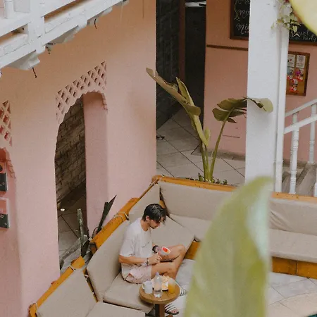 Casa Zahri Boutique Hostel-3