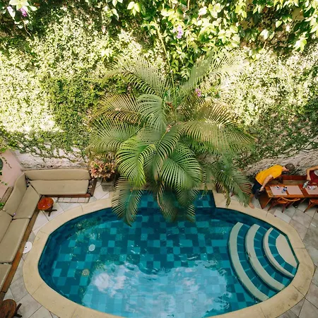 Casa Zahri Boutique Hostel-3